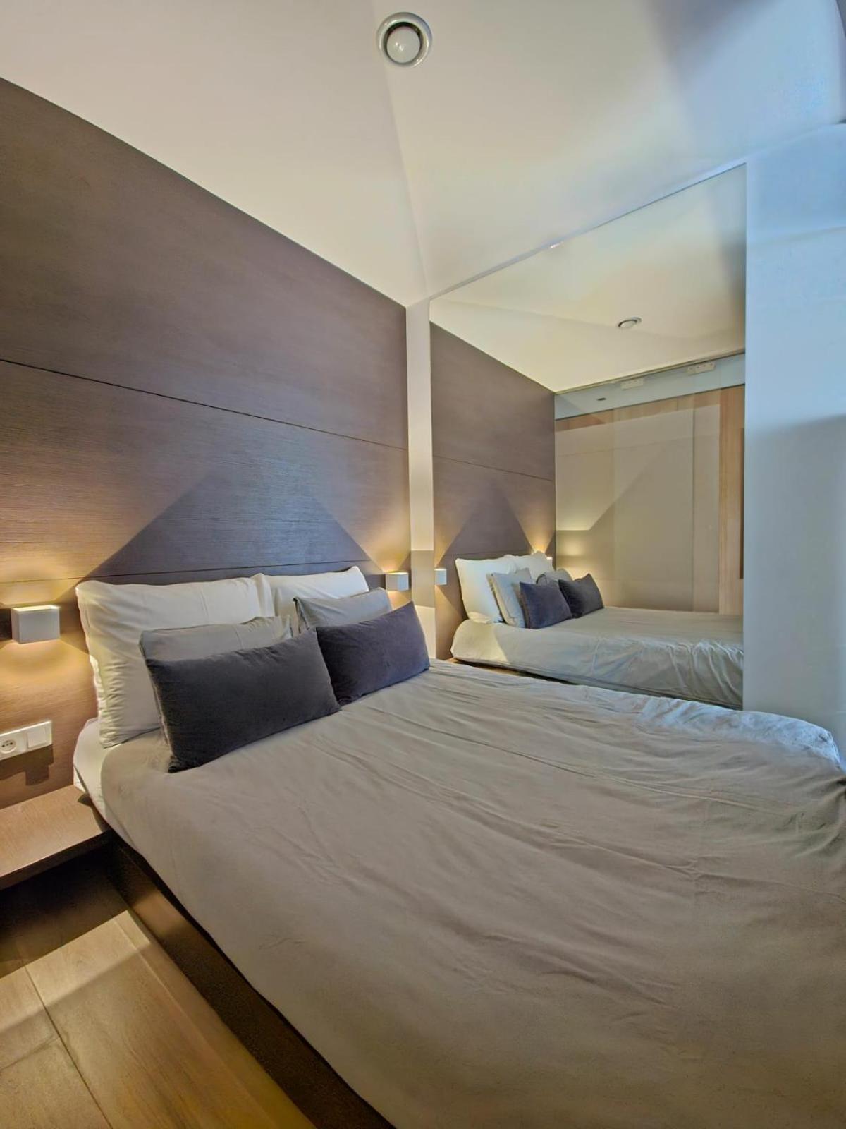 Lupoapartments Z Jacuzzi Pole Dance Leczycka 29 Klimatyzacja Parking Dostep Na Kod Lodz  Room photo